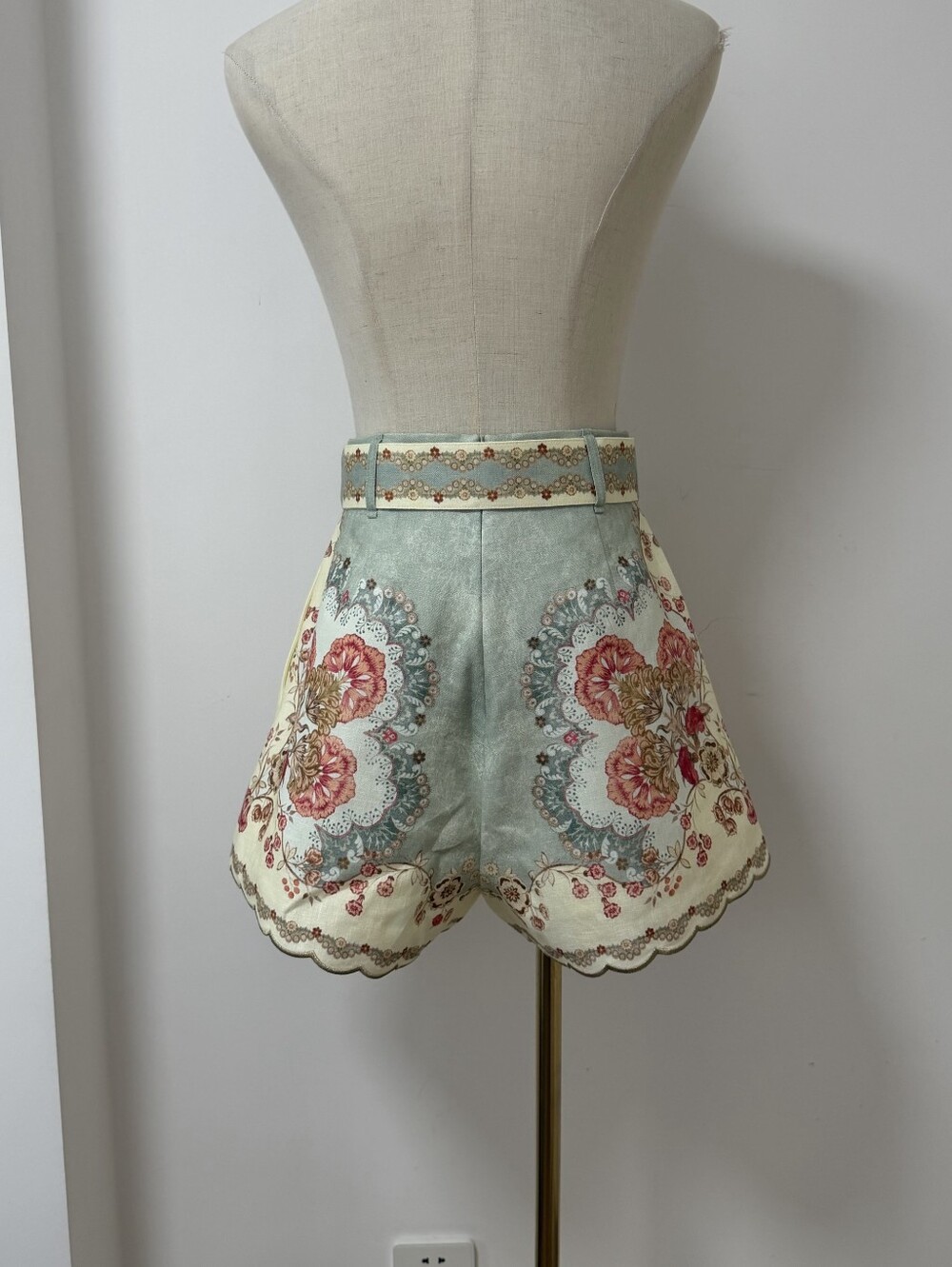 ZIMMERMANN Daylight Tuck Short - Picture 7 of 13